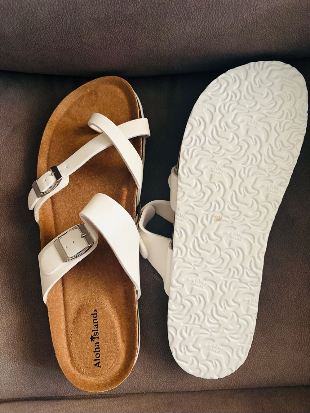 Aloha Island White Cross-Strap Buckle Women's Sandals